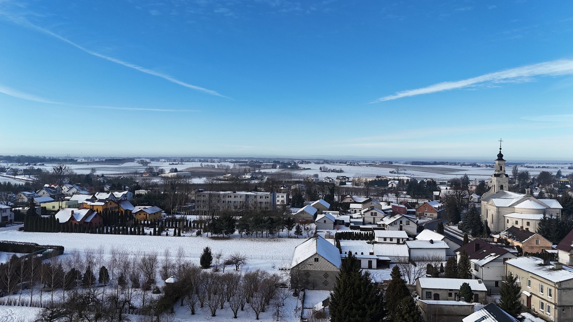 Świedziebnia zimą z lotu ptaka