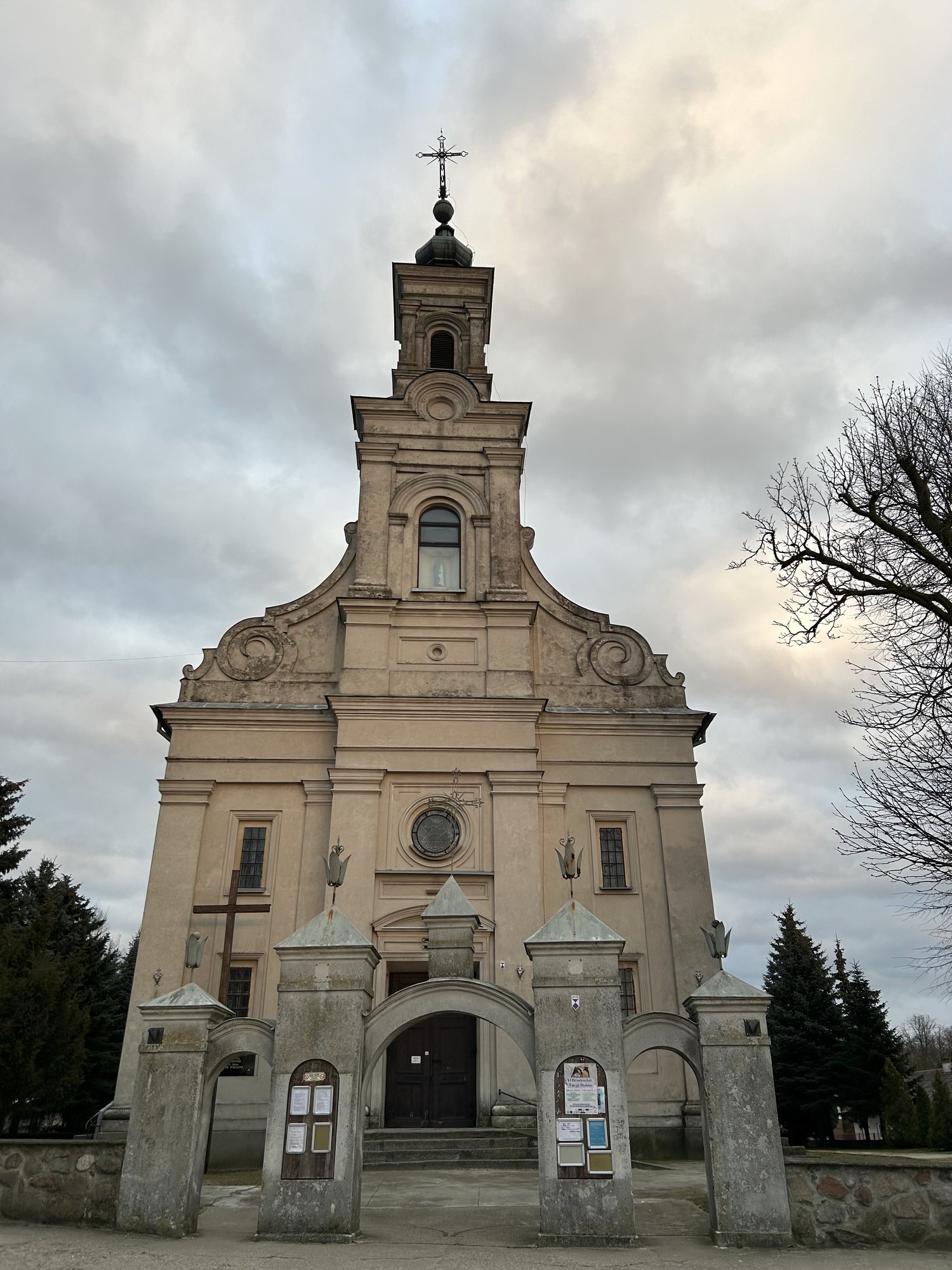 Kościół Podwyższenia Krzyża Świętego w Świedziebni