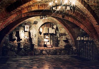 Architectural details in the vaulted cellar of the castle in Brodnica.