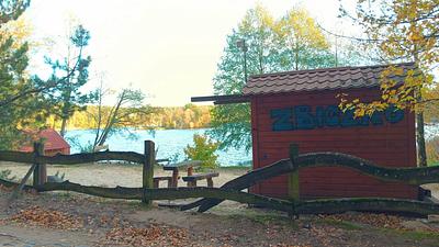 Plaża nad jeziorem w gminie Zbiczno